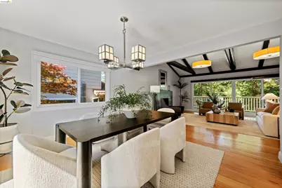 6611 Ascot Dr, Oakland, CA 94611 - Photo 13