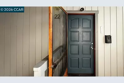 22 Holcomb Ct, Walnut Creek, CA 94596 - Photo 5