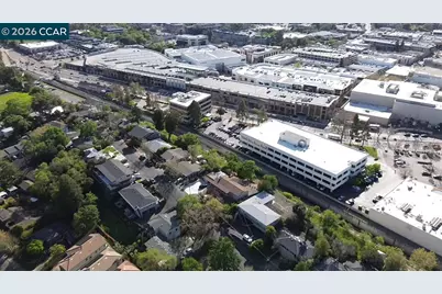 22 Holcomb Ct, Walnut Creek, CA 94596 - Photo 37