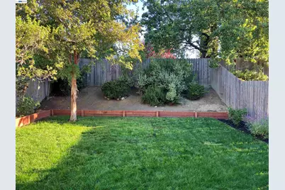 181 Yachtsman Dr, Vallejo, CA 94591 - Photo 11