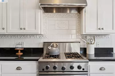 1718 High St, Alameda, CA 94501 - Photo 13