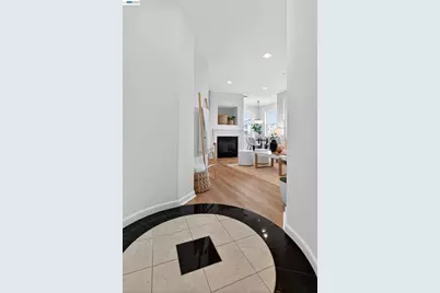 3240 Maguire Way #318, Dublin, CA 94568 - Photo 5