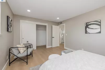 1394 Glacier Dr, Milpitas, CA 95035 - Photo 25