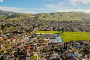 1394 Glacier Dr, Milpitas, CA 95035 - Photo 39