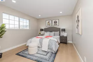 1394 Glacier Dr, Milpitas, CA 95035 - Photo 17