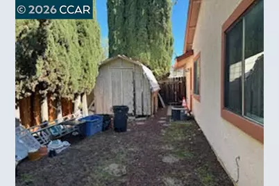 4153 Royal Links Cir, Antioch, CA 94509 - Photo 15