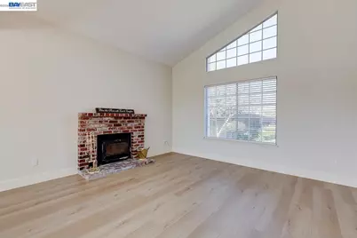 8524 Oak Harbour Ct, Fair Oaks, CA 95628 - Photo 5