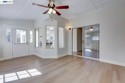 8524 Oak Harbour Ct, Fair Oaks, CA 95628 - Photo 35