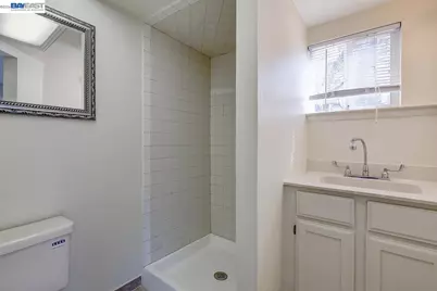 8524 Oak Harbour Ct, Fair Oaks, CA 95628 - Photo 45