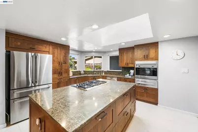 535 San Gabriel Ct, Pleasanton, CA 94566 - Photo 7