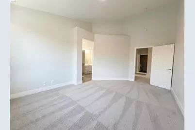 300 Perkins Ct, Suisun City, CA 94585 - Photo 23