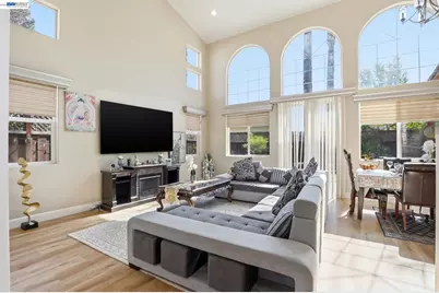 9740 Linnet Ct, Gilroy, CA 95020 - Photo 3