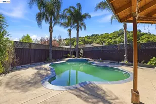 9740 Linnet Ct, Gilroy, CA 95020 - Photo 25