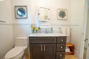 5264 Locksley Ave, Oakland, CA 94618 - Photo 19