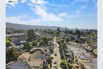 2550 Pleasant St, Oakland, CA 94602 - Photo 19