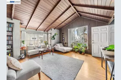 2550 Pleasant St, Oakland, CA 94602 - Photo 9