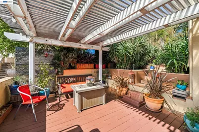 825 Lafayette St, Martinez, CA 94553 - Photo 11