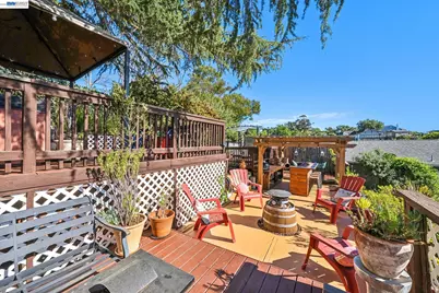 825 Lafayette St, Martinez, CA 94553 - Photo 49