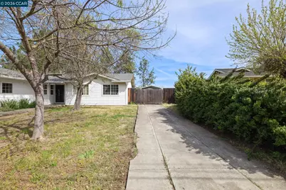 3922 Bayview Circle, Concord, CA 94520 - Photo 3