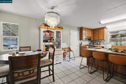 3922 Bayview Circle, Concord, CA 94520 - Photo 9