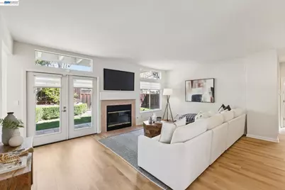 674 Crystal Ct, Pleasanton, CA 94566 - Photo 23