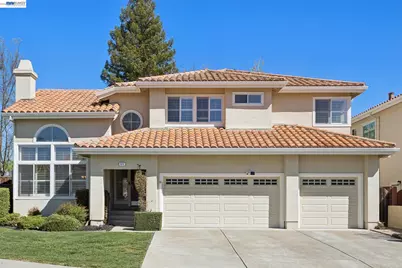 674 Crystal Ct, Pleasanton, CA 94566 - Photo 1