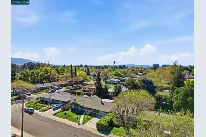 2105 Holbrook Drive, Concord, CA 94519 - Photo 21