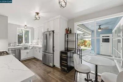 2105 Holbrook Drive, Concord, CA 94519 - Photo 5