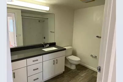 988 Franklin St #601, Oakland, CA 94607 - Photo 5