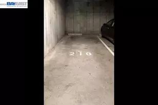 401 Norfolk St, San Mateo, CA 94401 - Photo 39