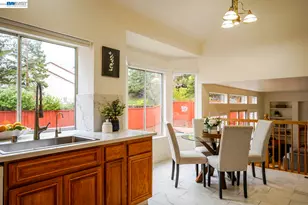 2235 Skyline Dr, Milpitas, CA 95035 - Photo 7