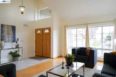 2235 Skyline Dr, Milpitas, CA 95035 - Photo 3