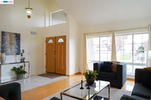 2235 Skyline Dr, Milpitas, CA 95035 - Photo 3