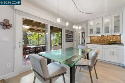 2100 Skycrest Dr #12, Walnut Creek, CA 94595 - Photo 19