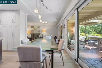 2100 Skycrest Dr #12, Walnut Creek, CA 94595 - Photo 23