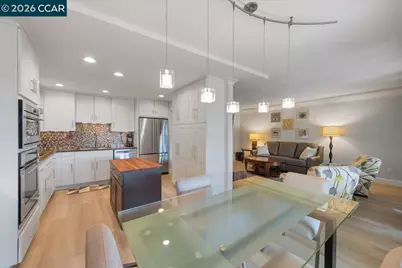 2100 Skycrest Dr #12, Walnut Creek, CA 94595 - Photo 13
