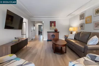 2100 Skycrest Dr #12, Walnut Creek, CA 94595 - Photo 17