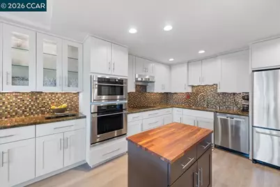 2100 Skycrest Dr #12, Walnut Creek, CA 94595 - Photo 23