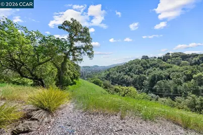 2100 Skycrest Dr #12, Walnut Creek, CA 94595 - Photo 43