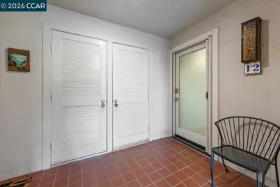 2100 Skycrest Dr #12, Walnut Creek, CA 94595 - Photo 5