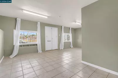 2150 35th Ave, Oakland, CA 94601 - Photo 5
