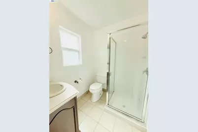 15781 Via Teresa, San Lorenzo, CA 94580 - Photo 13