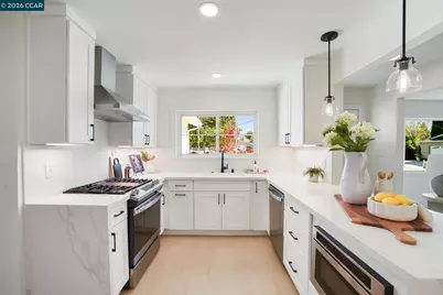 1543 Laverne Ct, Concord, CA 94521 - Photo 11