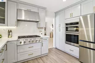 3388 Royal Meadow Ln, San Jose, CA 95135 - Photo 15