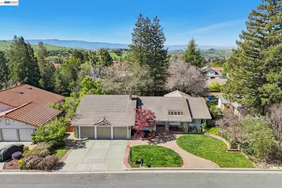 3388 Royal Meadow Ln, San Jose, CA 95135 - Photo 43