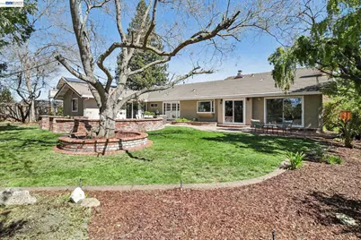 3388 Royal Meadow Ln, San Jose, CA 95135 - Photo 7