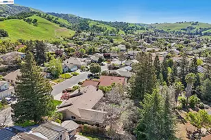 3388 Royal Meadow Ln, San Jose, CA 95135 - Photo 45