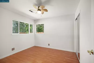 464 Palm Avenue, Martinez, CA 94553 - Photo 17