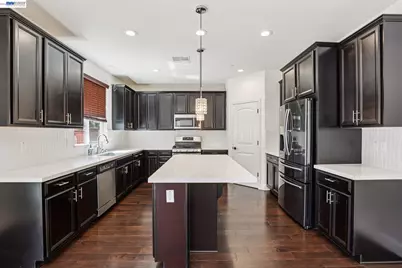 510 Albertina Ave, Mountain House, CA 95391 - Photo 11