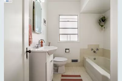 3024 Fernside Blvd, Alameda, CA 94501 - Photo 15